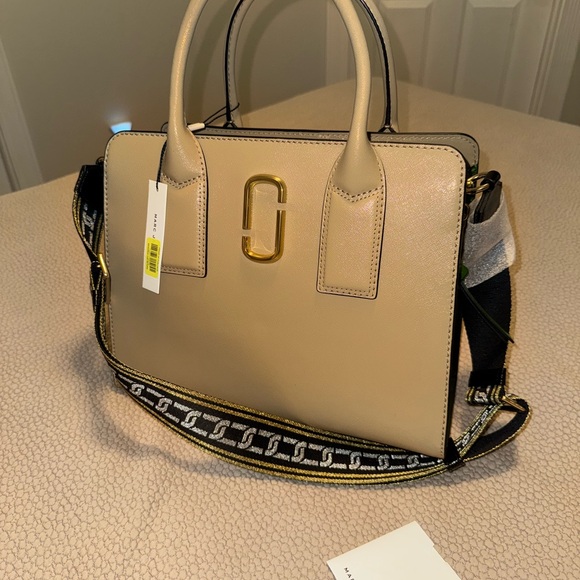 Marc Jacobs Beige Satchel with Gold Accents - Picture 2 of 13